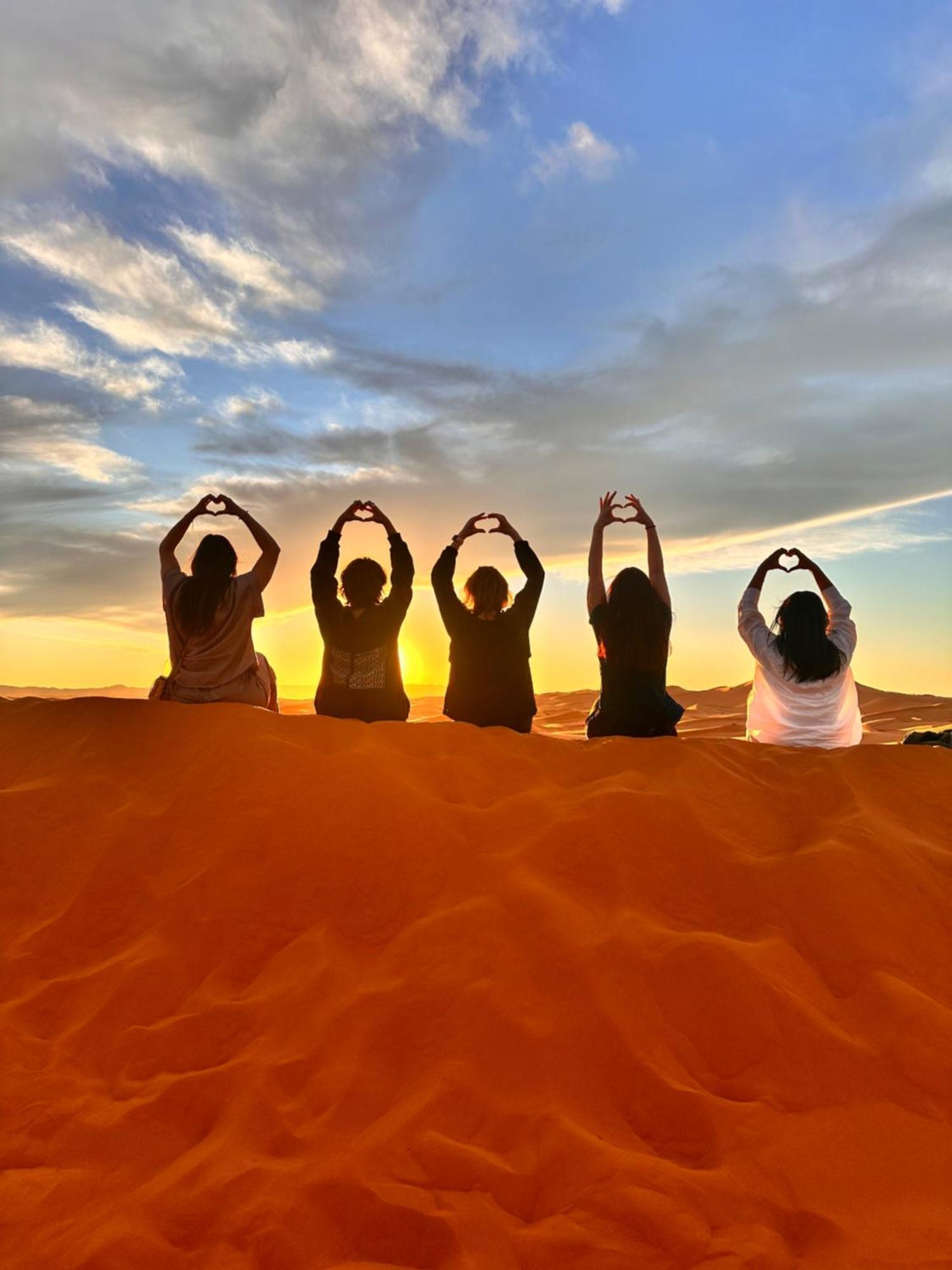 Merzouga Desert Luxury Camp Exterior photo